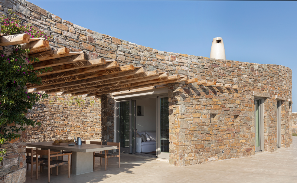 Xerolithi – Outdoor Sitting